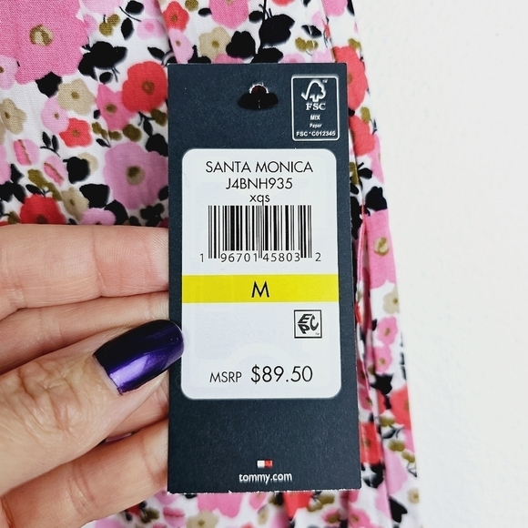 Tommy Hilfiger Santa Monica Smocked Ditsy Floral Skirt NWT, size Medium - Picture 7 of 10